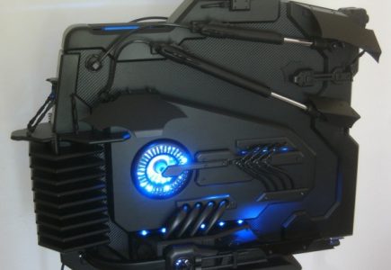 Komputer inspirowany sagą o Batmanie