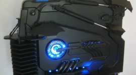 Komputer inspirowany sagą o Batmanie LIFESTYLE, IT i technologie - Cooler Master to marka, która mocno przysłużyła się fanom moddingu. Poza produkcją komponentów, firma organizuje konkurs Case Mod World Series. Jednym z jego ostatnich laureatów został Ali Abbas i jego pecet inspirowany trylogią o Batmanie.