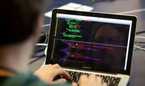 Nauka programowania w internecie – porady dla samouków