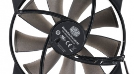 MasterFan Pro: gdy chłodzenie wymaga różnych rozwiązań LIFESTYLE, IT i technologie - W przypadku efektywnego chłodzenia trzeba pogodzić się z tym, iż nie ma jednego typu wentylatora, który nadawałby się na każde miejsce w obudowie. Dlatego Cooler Master przygotował różne rozwiązania dla chłodzenia procesora. Wszystkie one zawarte są w ramach serii MasterFan Pro.