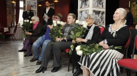 Bo najważniejszy jest głos. Usłysz Skolimów. LIFESTYLE, IT i technologie - Ruszyła kampania społeczna marki myPhone „Bo najważniejszy jest głos. Usłysz Skolimów.”, której głównym przesłaniem jest zwrócenie uwagi na niezwykle ważną kwestię podtrzymywania i pielęgnowania relacji z bliskimi,