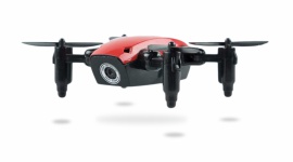 Filigranowy dron od GOCLEVER – SKY BEETLE LIFESTYLE, IT i technologie - Kompaktowy, zwrotny i niezwykle łatwy w pilotażu – SKY BEETLE od GOCLEVER. Wyposażony w funkcje będące wcześniej domeną dużych i drogich maszyn latających, m.in.: obrót 360°, przycisk powrotu do miejsca startu, automatyczny start i lądowanie, utrzymywanie wysokości lotu…
