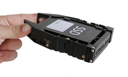 Icy Dock EZ-FIT MB990SP-B – adapter lekki jak piórko