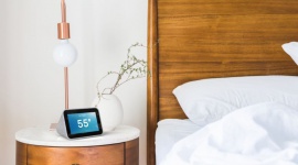Inteligentny budzik z Asystentem Google LIFESTYLE, IT i technologie - Lenovo i Google zaprezentowały dziś najnowszą pozycję z kategorii inteligentnych urządzeń domowych — Lenovo Smart Clock z Asystentem Google.