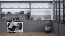 Nowe, innowacyjne suszarki marki Haier już dostępne LIFESTYLE, IT i technologie - Firma Haier, od 11 lat nr 1 w produkcji sprzętu AGD na świecie, wprowadziła na polski rynek kolejne produkty z serii i-Pro 7. To dwie innowacyjne suszarki do ubrań. Oferują one 14 programów suszenia, przez co zadbają o każdy rodzaj tkaniny, nawet te najbardziej delikatne.